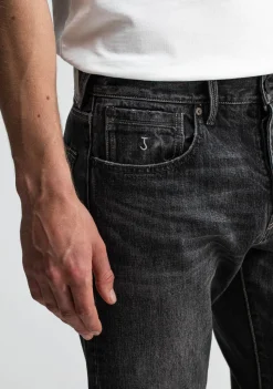 BUTCHER OF BLUE JEANS