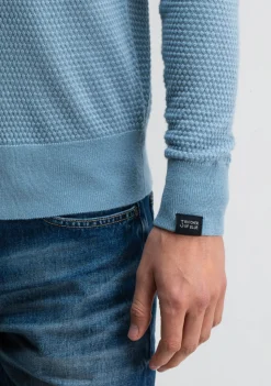 BUTCHER OF BLUE SWEATER