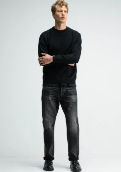 BUTCHER OF BLUE SWEATER