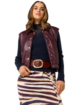 CAROLINE BISS COLTRUI