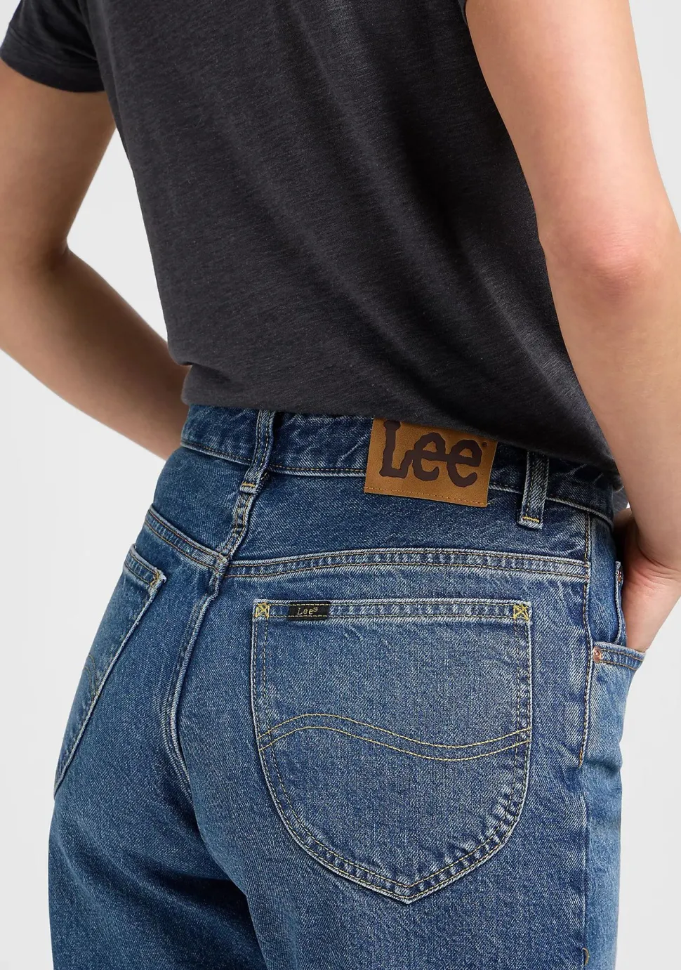LEE JEANS