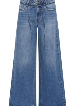 MY ESSENTIAL WARDROBE JEANS
