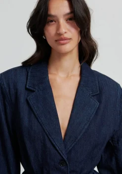 SECOND FEMALE BLAZER