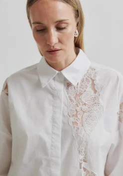 SECOND FEMALE BLOUSE