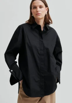 SECOND FEMALE BLOUSE