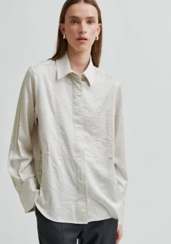 SECOND FEMALE BLOUSE