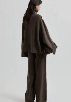 SECOND FEMALE COLTRUI