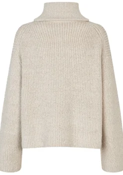 SECOND FEMALE COLTRUI