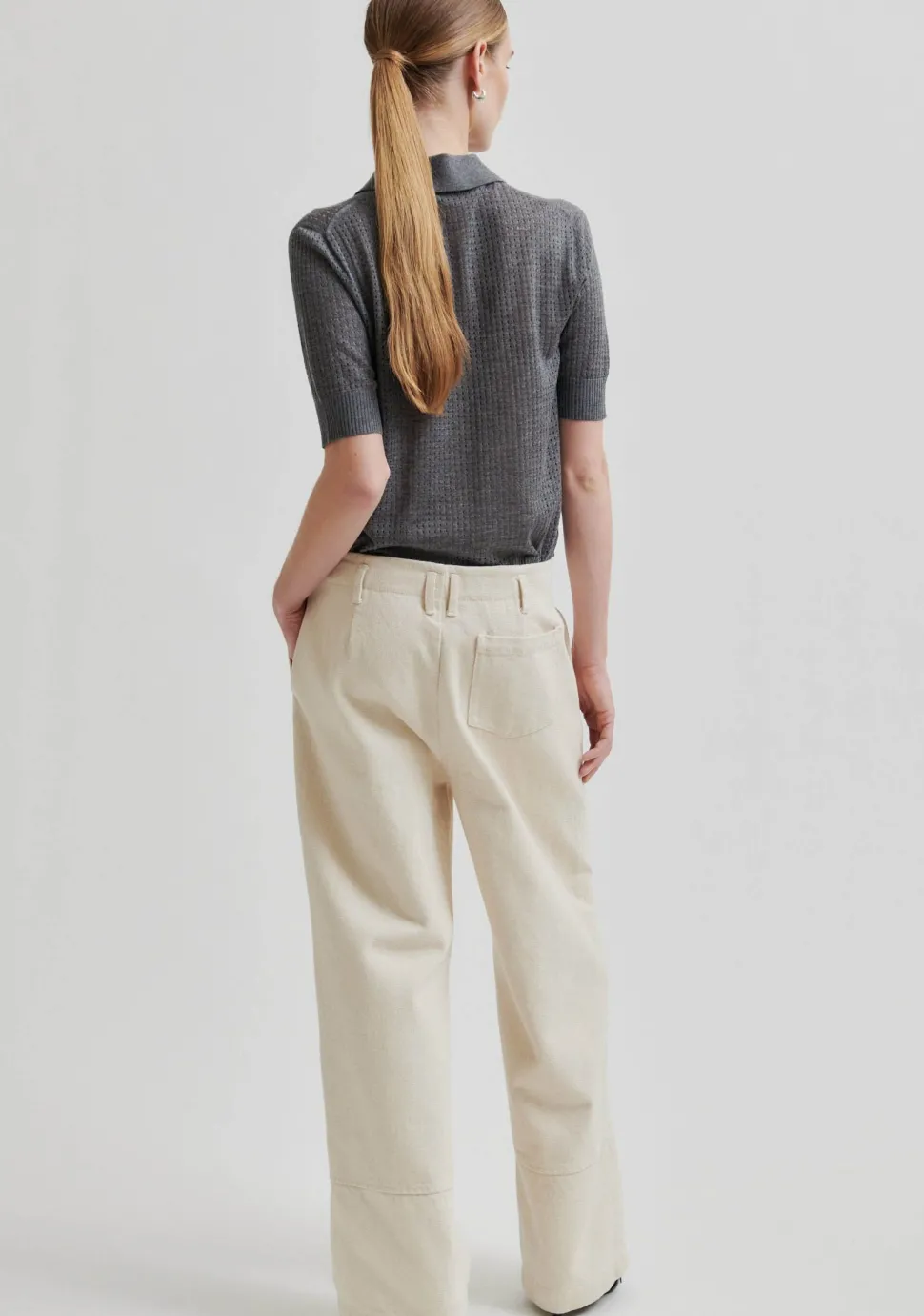 SECOND FEMALE TRUI KORTE MOUW