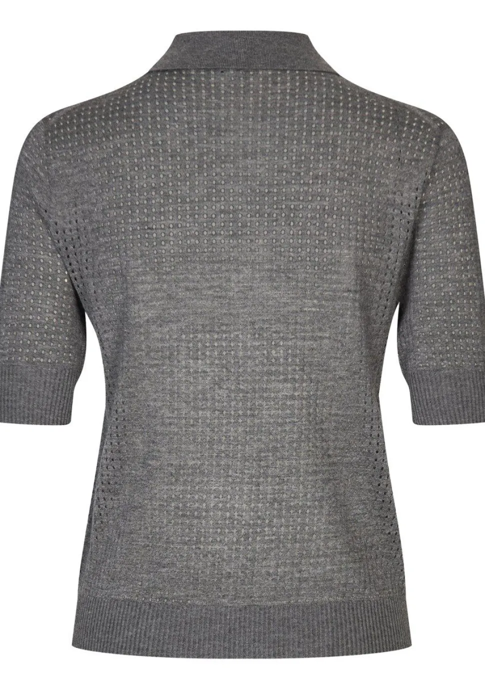 SECOND FEMALE TRUI KORTE MOUW