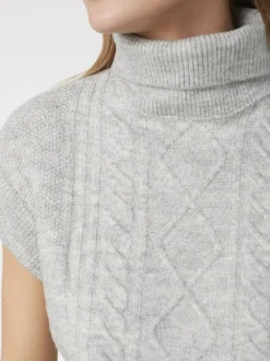 SISTERS POINT SPENCER