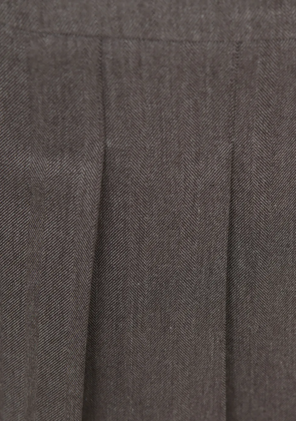 STUDIO AMAYA KORTE ROK