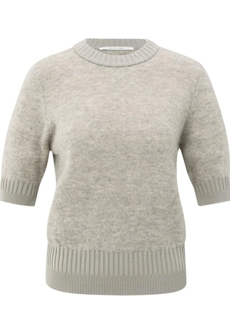 YAYA TRUI KORTE MOUW