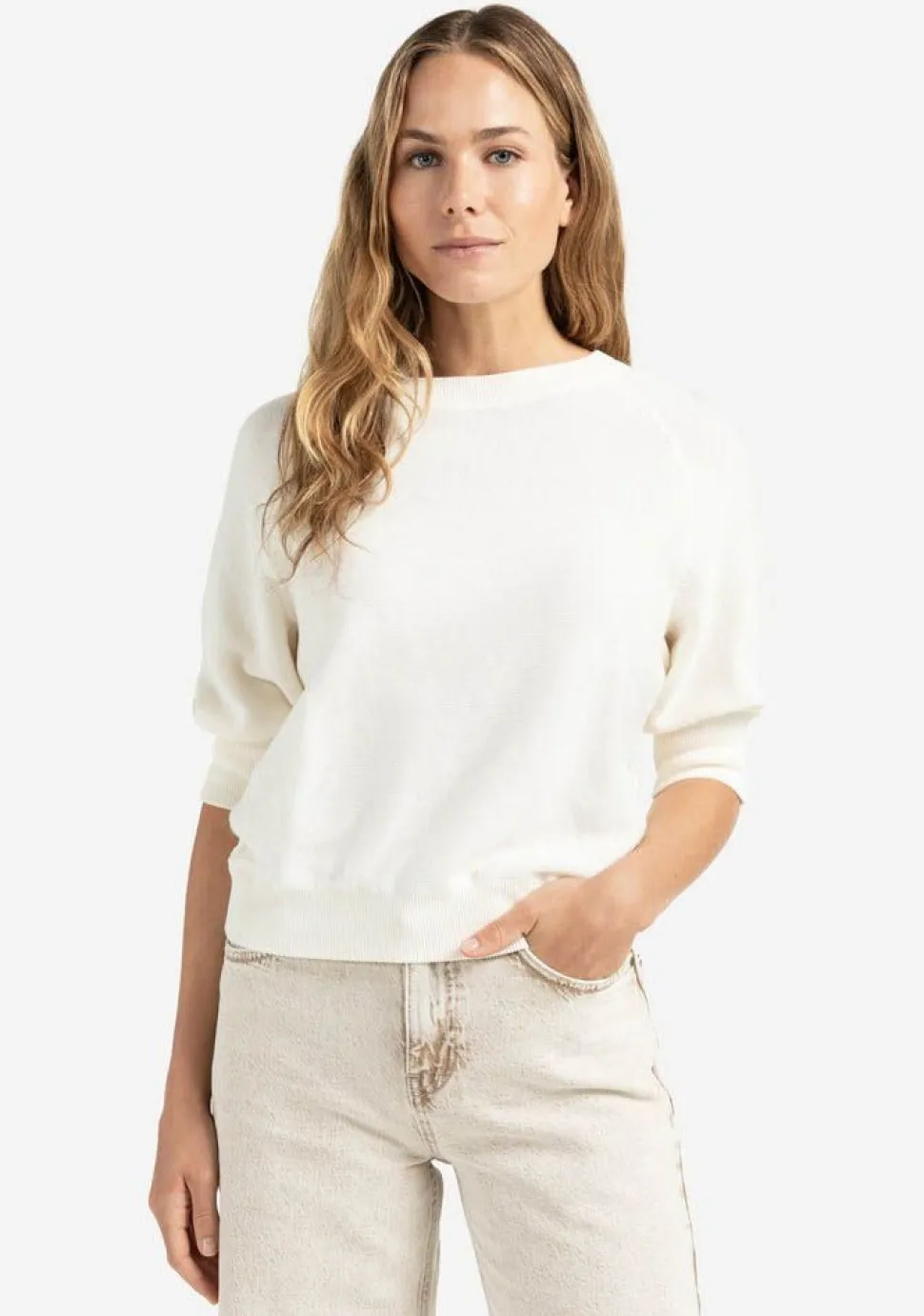 YAYA TRUI KORTE MOUW